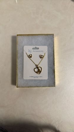 Butterfly and Heart Necklace/Earring Set