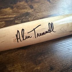 HOF Alan Trammell signed bat