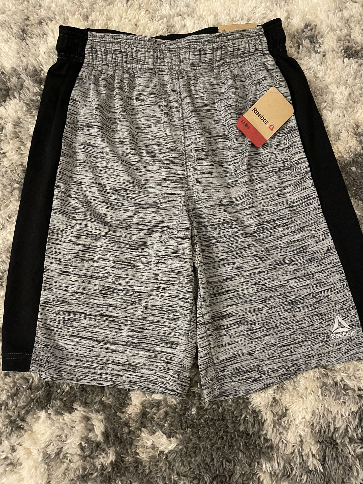 Reebok Men’s Shorts Size Small 