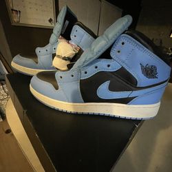 Jordan 1’s Size 7 