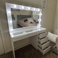 Vanity 