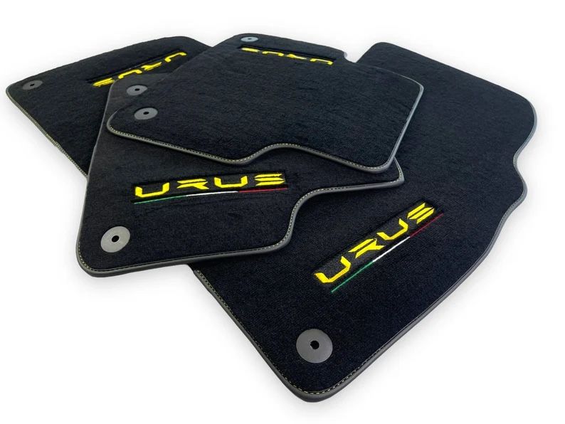 Urus 2018 - 2022 Black Carpet Yellow Logo Mats