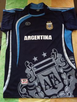 ARGENTINA JERSEY SIZE MEDIUM ADULT