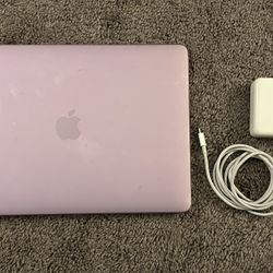 Apple MacBook Pro (Pls Read Description)