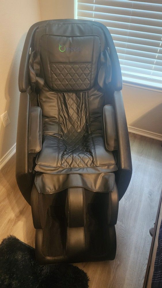 Mecal [Massage Chair]