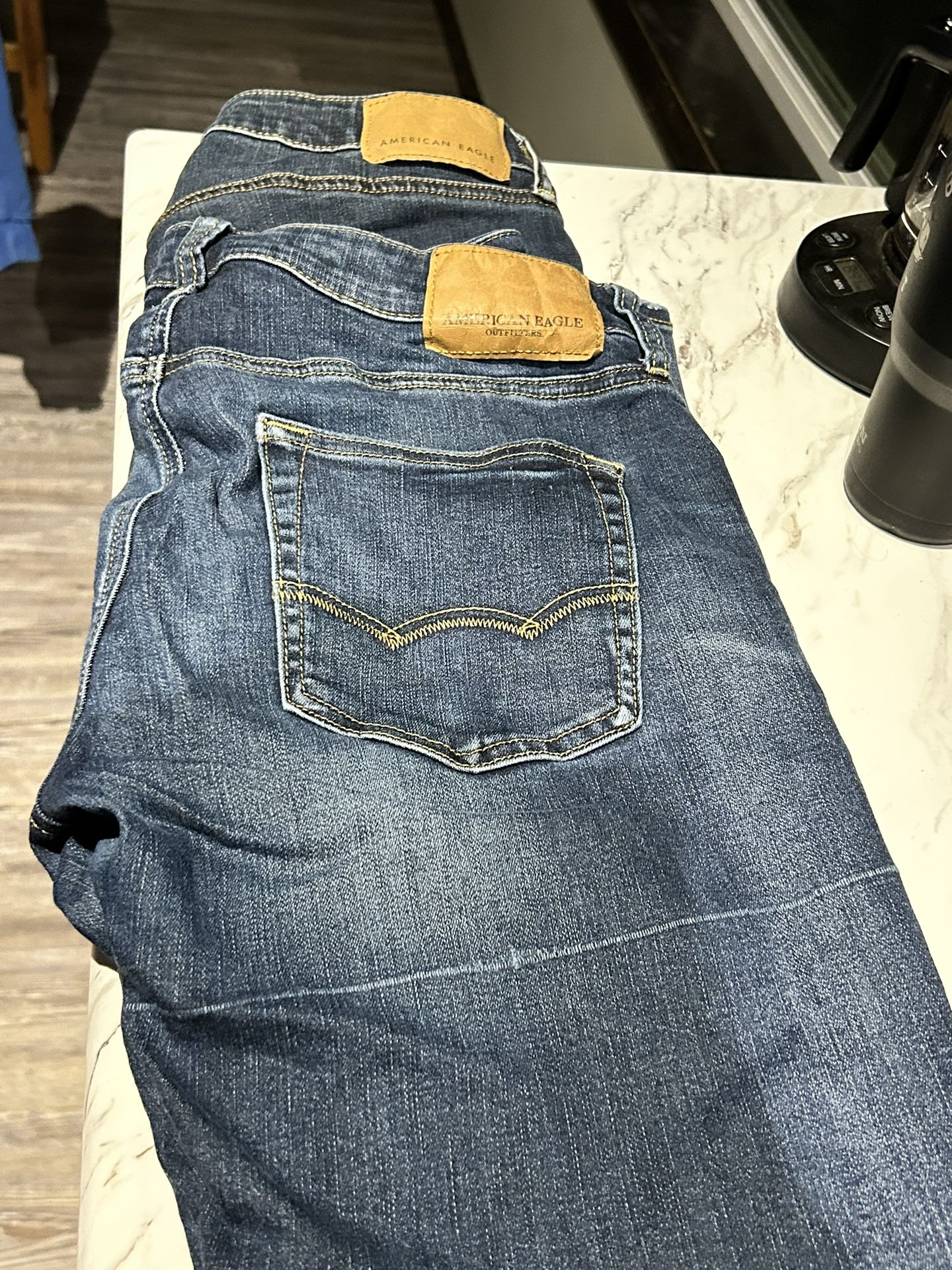 American Eagle. Mens