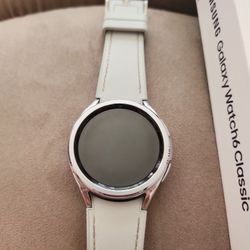 Samsung Galaxy Watch 6 Classic