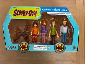Vintage 2000 Scooby-Doo "Mystery Solving Crew" 5-Figure Set - New in Box