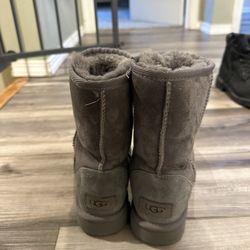 Womens Grey Ugg Boots