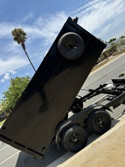 DUMP TRAILERS
