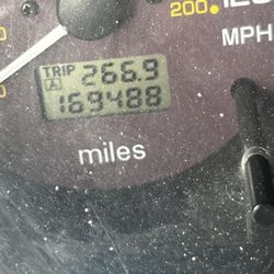 2003 Mitsubishi Montero