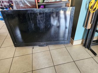 Emerson TV 40"