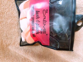 Varios cosmetic sponges