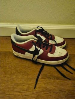 Nikes, universal thread, Steve madden, Olivia +kate