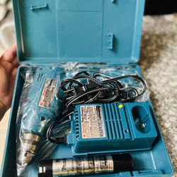 MAKITA Drill Set 