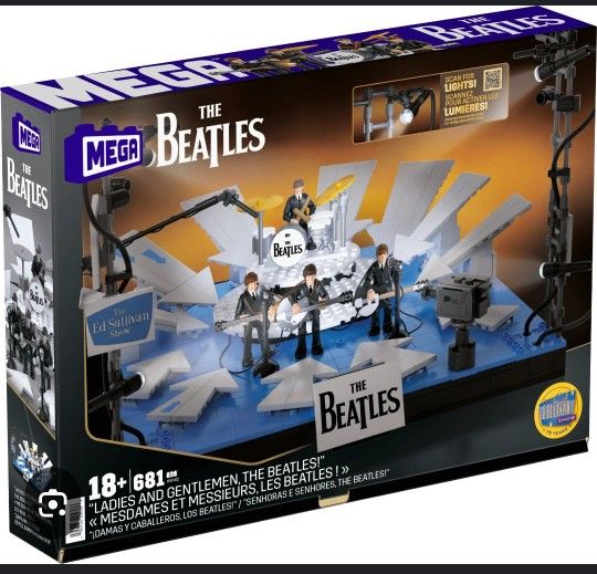 MEGA The Beatles Building Set with 681 Pieces, 4 Poseable Action Figures and Ed Sullivan Stage, with LeD Lights