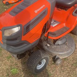 Husqvarna Riding mower