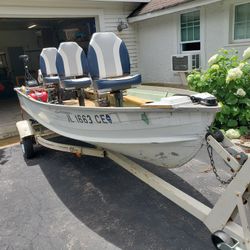 14" Starcraft Aluminum Fishing Boat