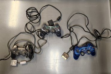 Old Playstation Controlers 