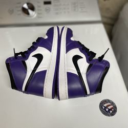 Jordan 1 High OG (Court Purple)