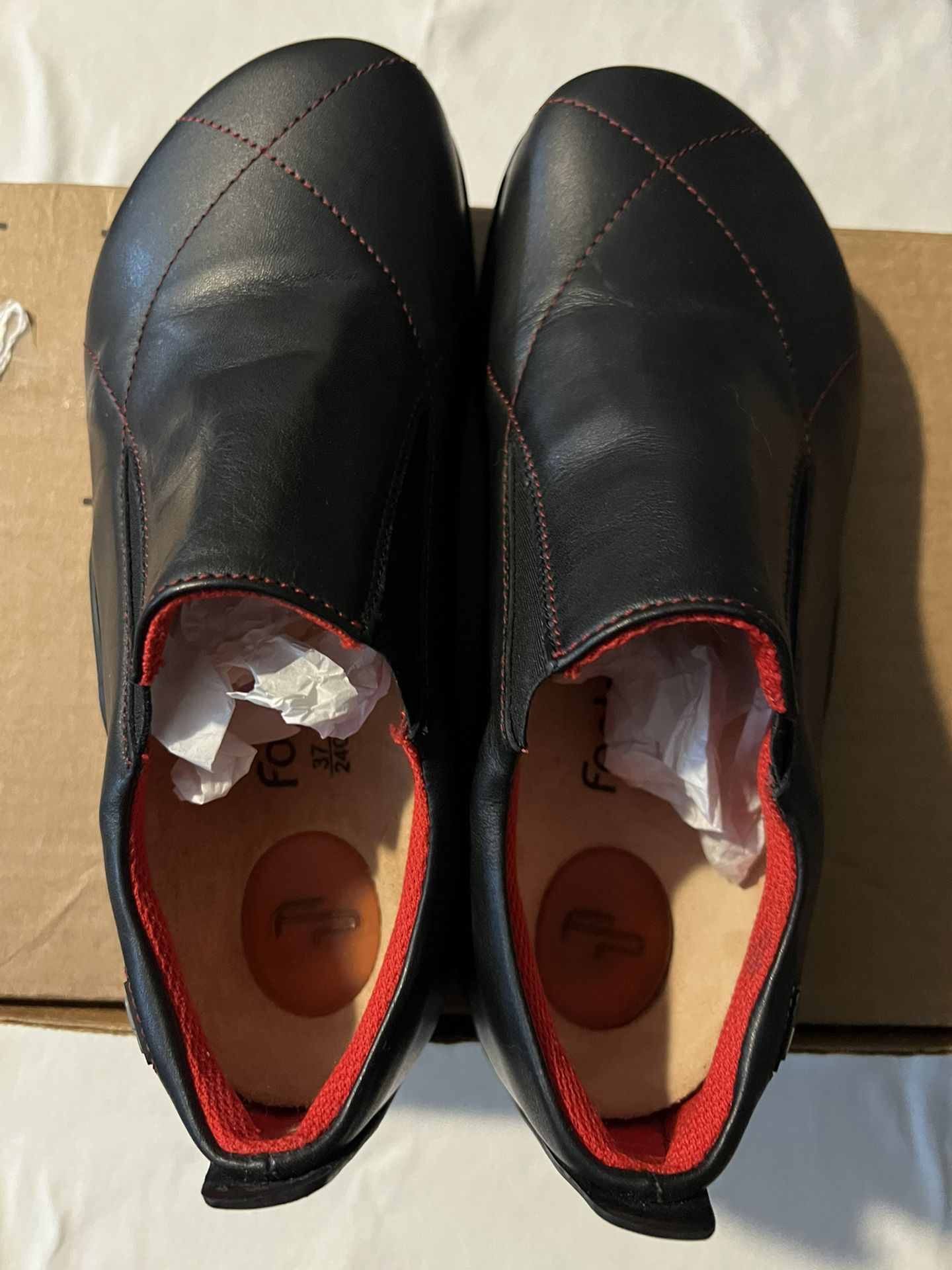 Birkenstock Footprints Slip On Shoe for Sale in Westlake, OH - OfferUp