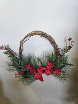 24" Poinsettia Flower and Vine Artificial Christmas Wreath