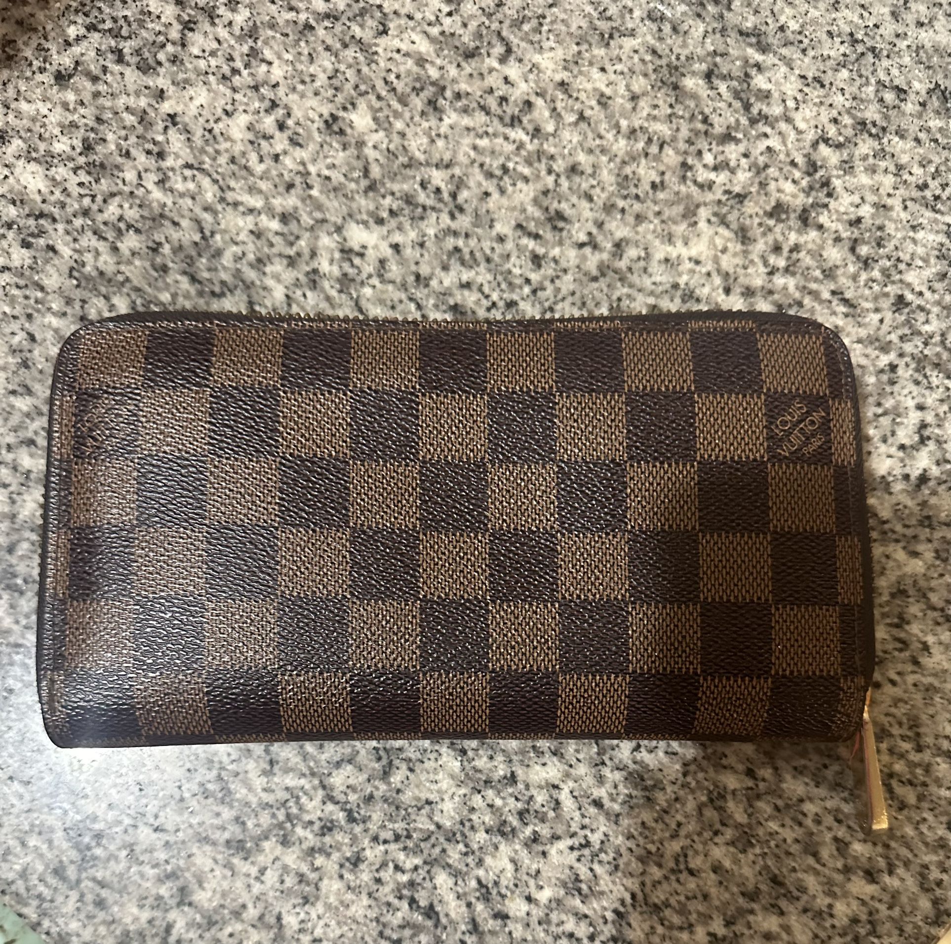 LV Checkers zippy Wallet