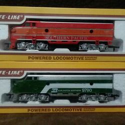 New Old Stock Life Like Powered Locomotives Lot