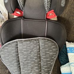 Treadmill And Kids Car seat 