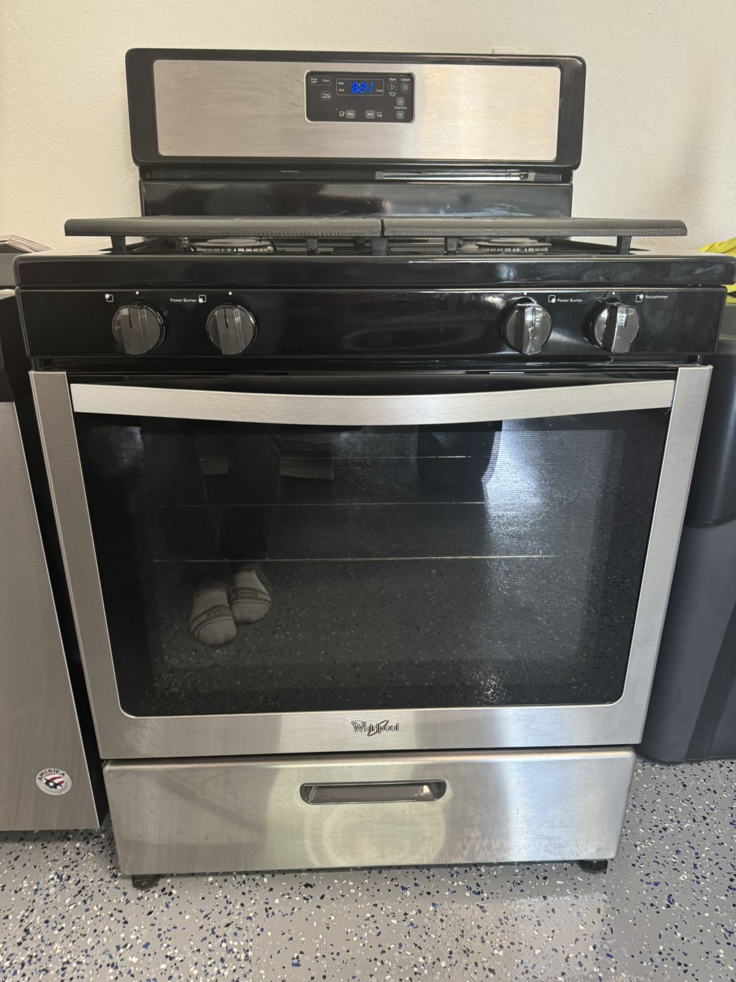 Whirlpool WFG505M03S3 5.1 Cu. Ft. Gas Range - Black/Stainless Steel