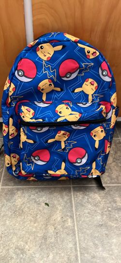 School backpack Pikachu