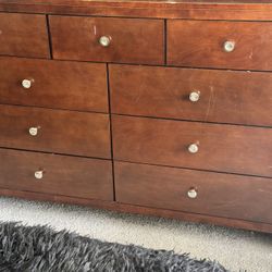 9 Draw Dresser
