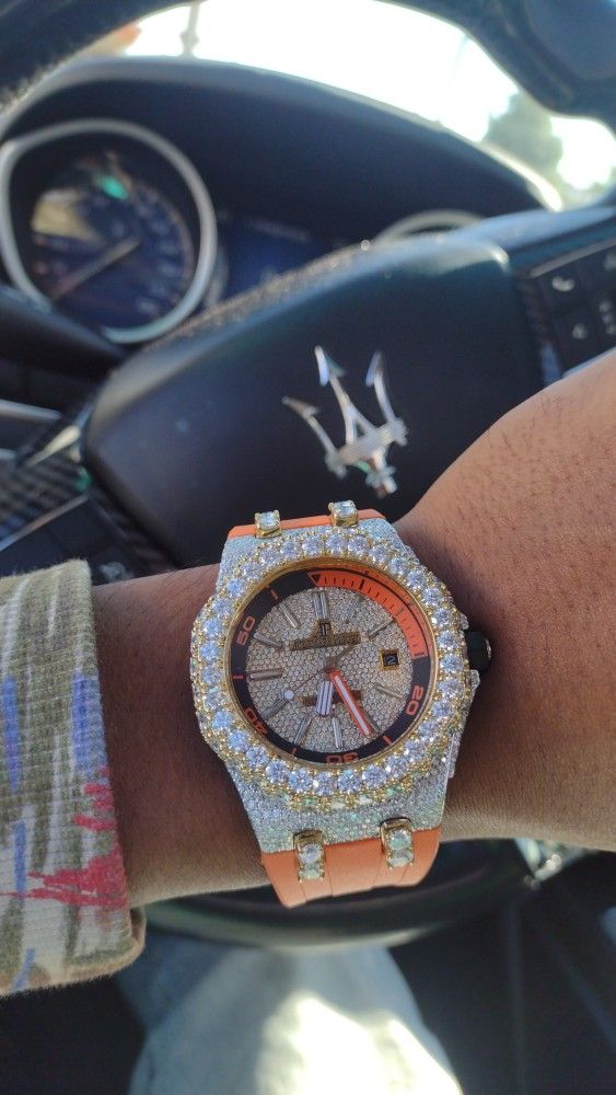 Bustdown 💎 AP Watch