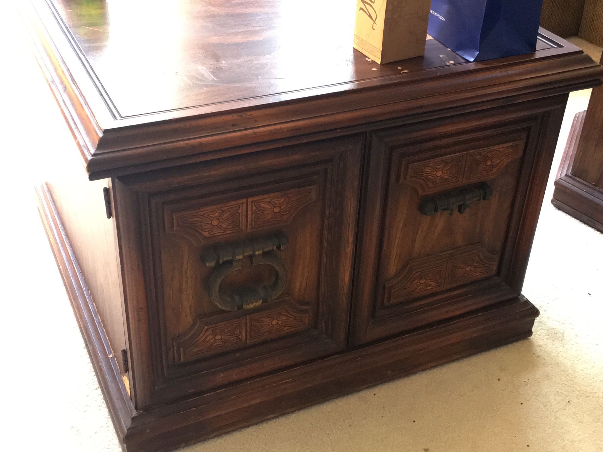 Mid Century Wooden Antique/Blanket/Chest Tv Stand