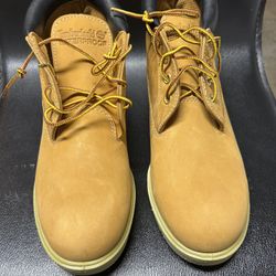 Timberland  Leather Shoes Size 7 M