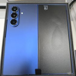 Galaxy Fold 7  * NEW *