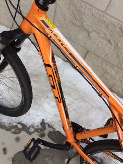 GT Avalanche Elite Orange 2016 Mountain Bike for Sale in Provo UT OfferUp