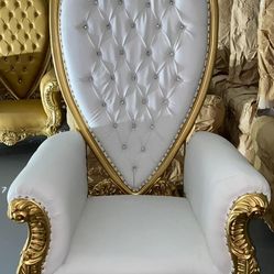 NEW Heart Throne Chair 
