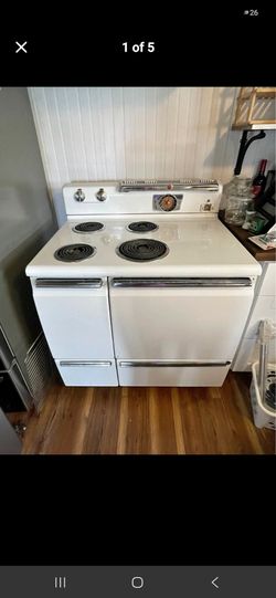 1950 General Electric Stove