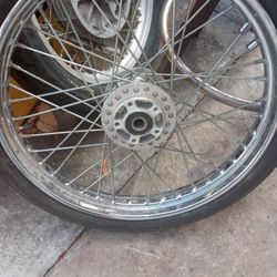 Harley-Davidson 21 Inch Spoke Front Wheel With Good Tire