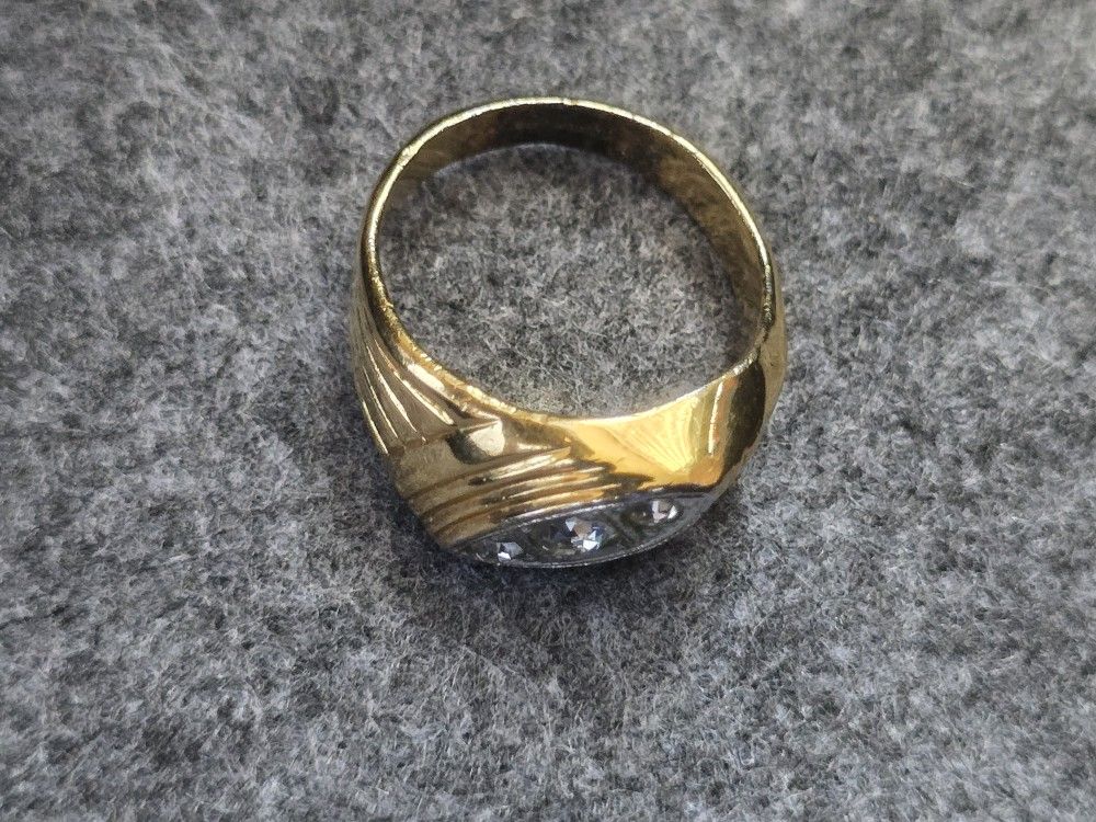 Gold Stones Ring