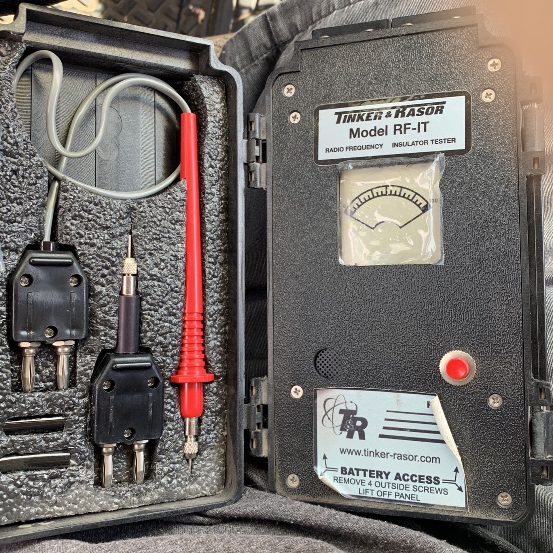 Tinker & Razor Radio frequency insulator tester