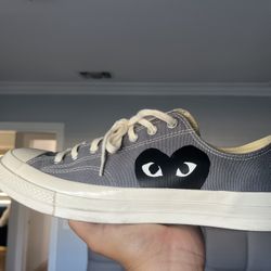 CDG MEN CONVERSE SIZE 12