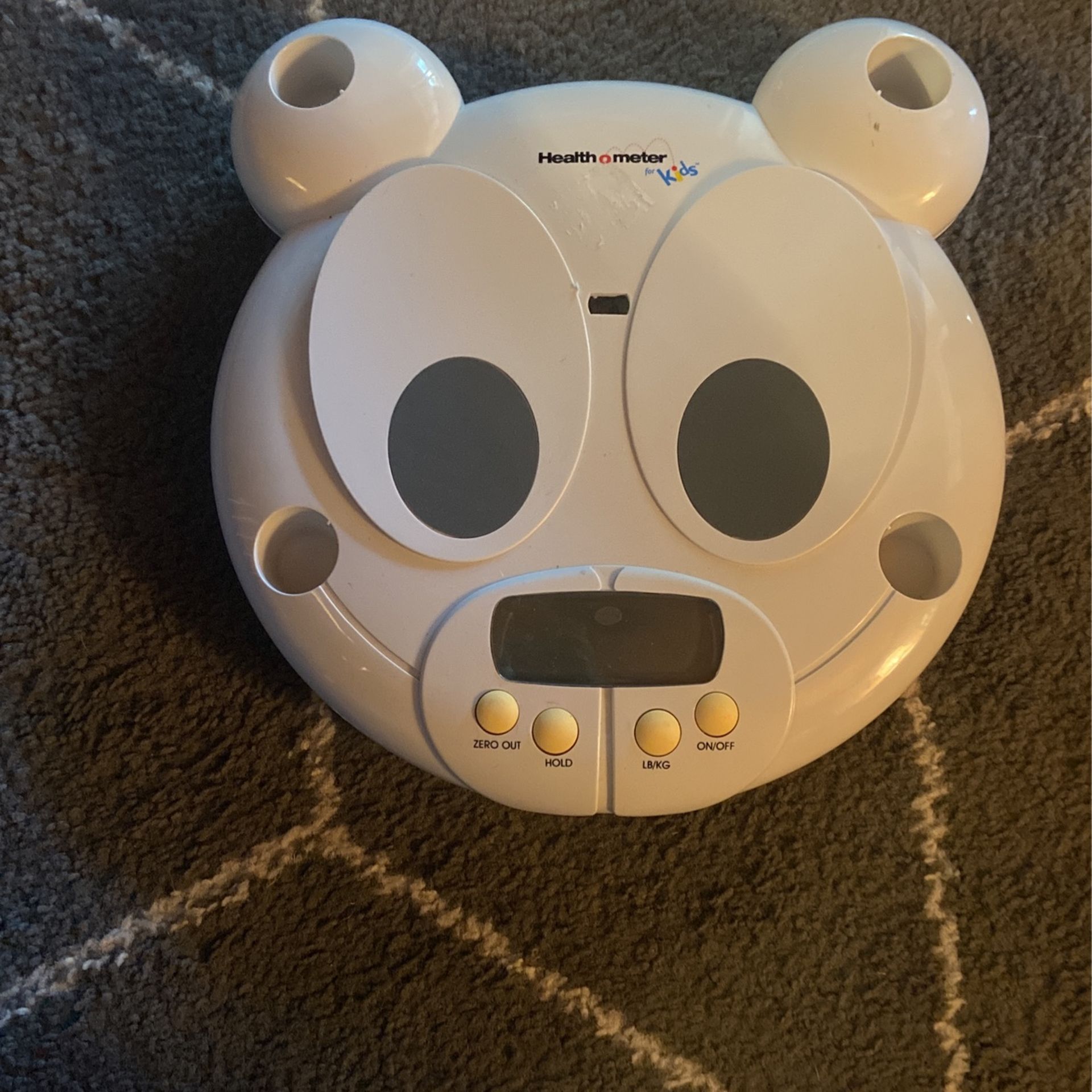 Health O Meter Mickey Mouse Kids Scale Works Good. Weighs Up To 60 Lbs
