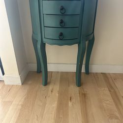 Cute Side End Table 
