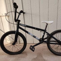 4 Kids bikes Subrosa Redline Specialized