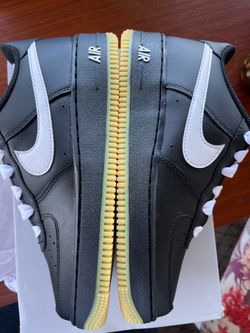 Nike AIR Force 1 LV8