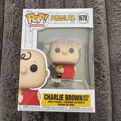 Funko Pop! Peanuts: Charlie Brown With Kite (#1678)