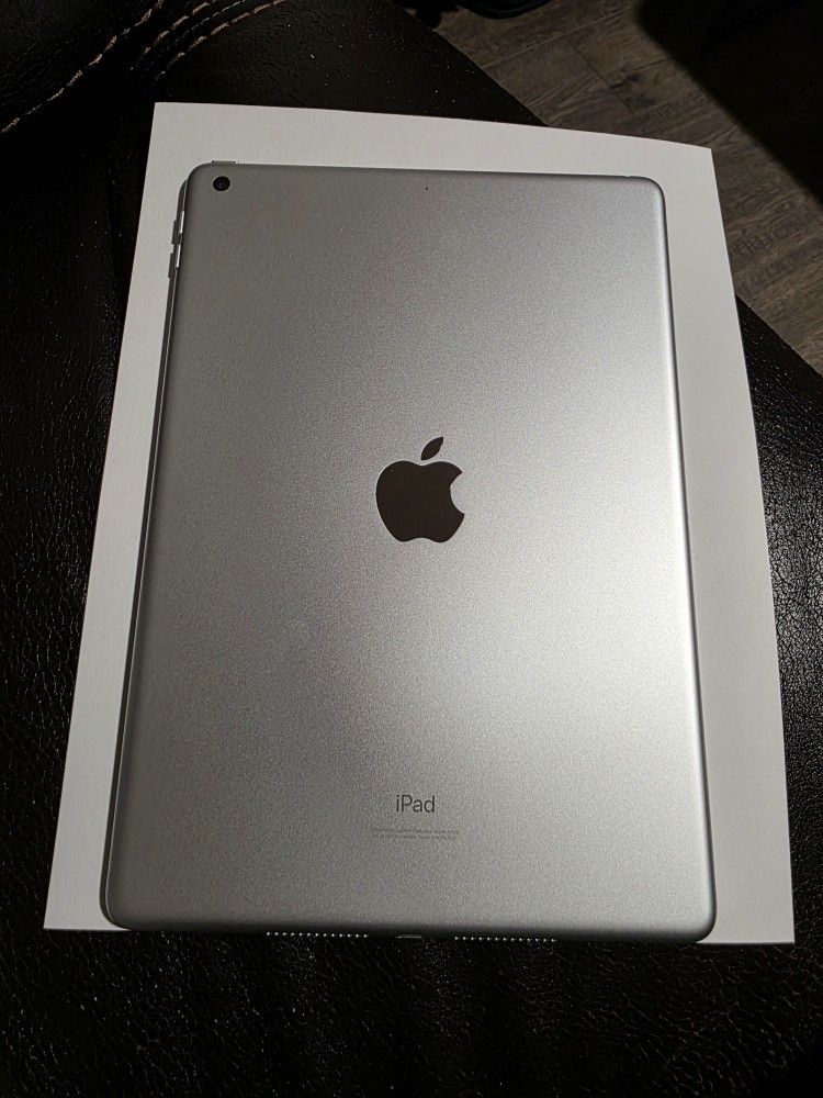 iPad 9th Generation – 64GB Wi-Fi – Excellent Condition