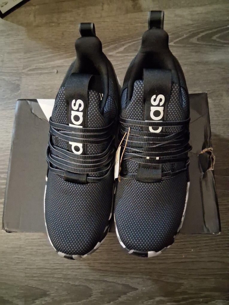 ADIDAS BOYS SNEAKERS